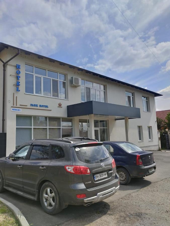 Park-Hotel Cahul Ngoại thất bức ảnh
