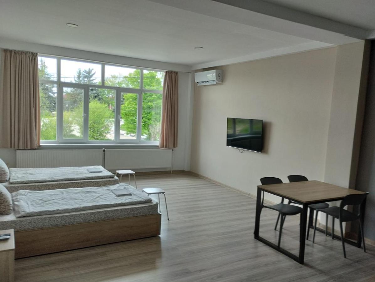 Park-Hotel Cahul Ngoại thất bức ảnh