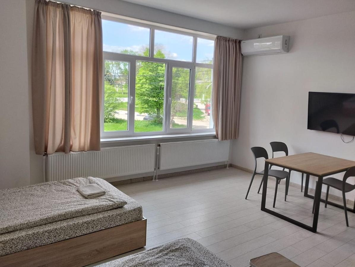 Park-Hotel Cahul Ngoại thất bức ảnh